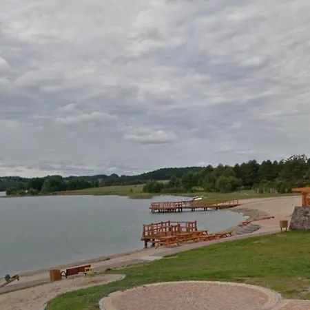 Letniskowy Nad Jeziorem Wiejskim