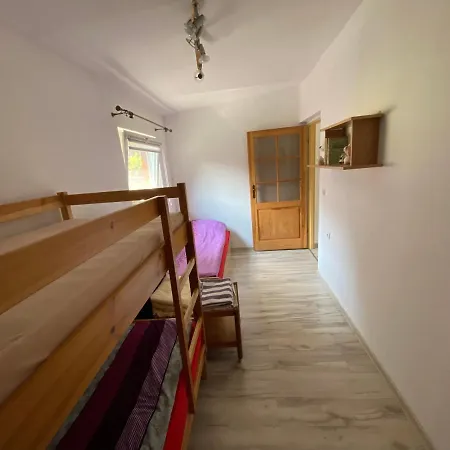 Letniskowy Nad Jeziorem Wiejskim Ferienhaus *